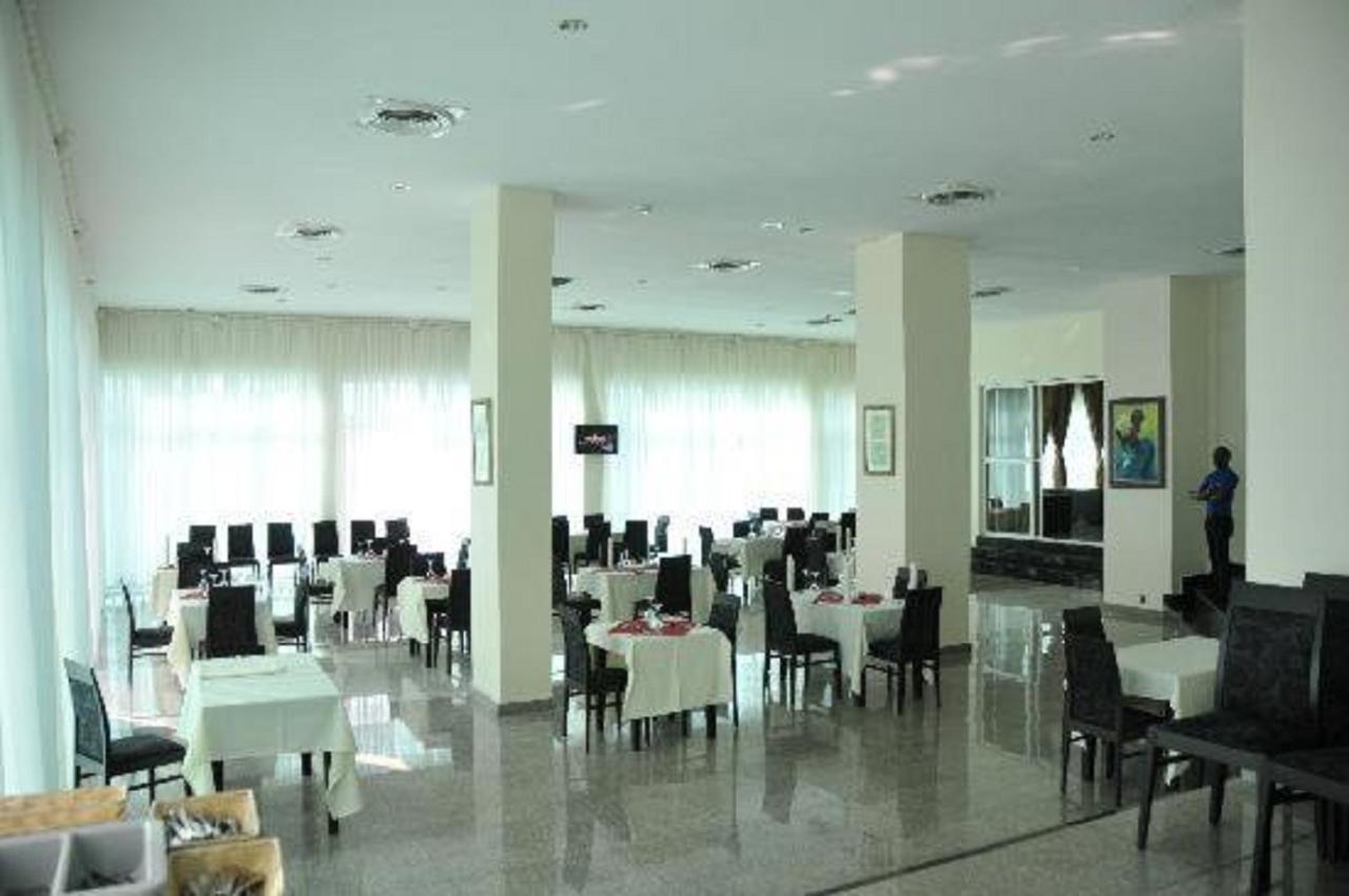 Golden Royale Hotel Enugu Bagian luar foto