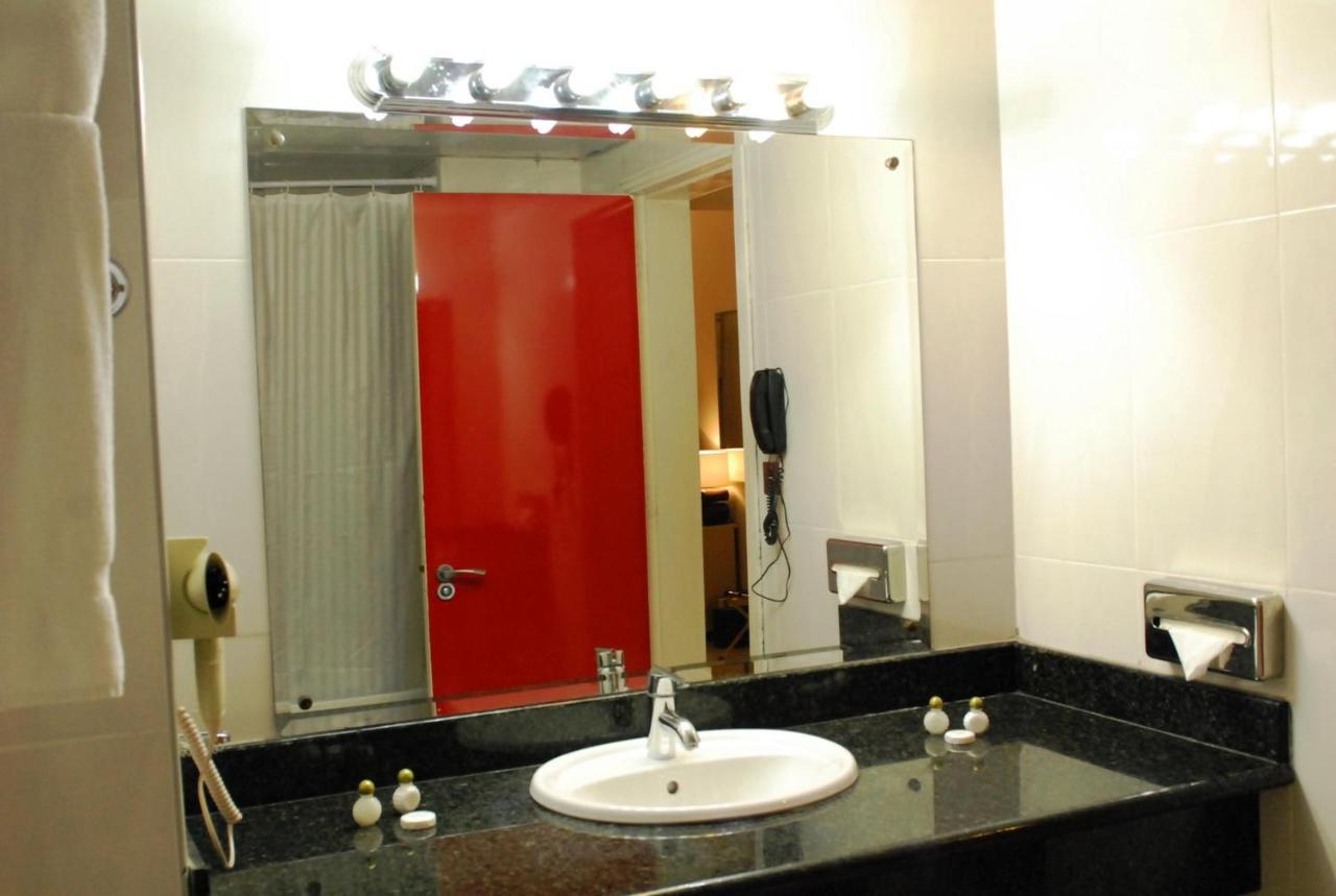 Golden Royale Hotel Enugu Bagian luar foto