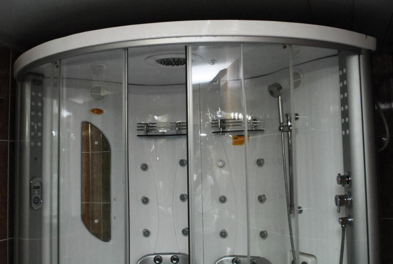 Golden Royale Hotel Enugu Bagian luar foto