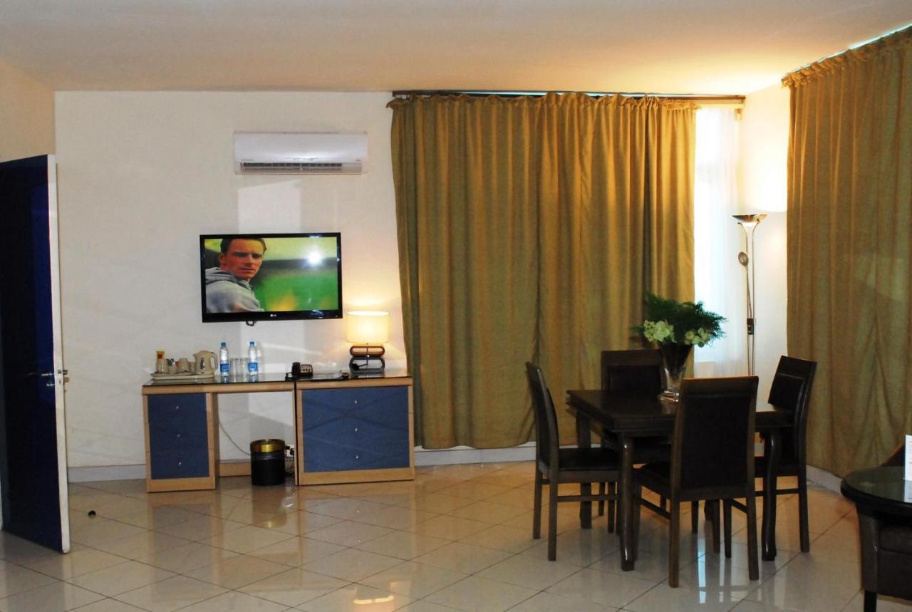 Golden Royale Hotel Enugu Bagian luar foto