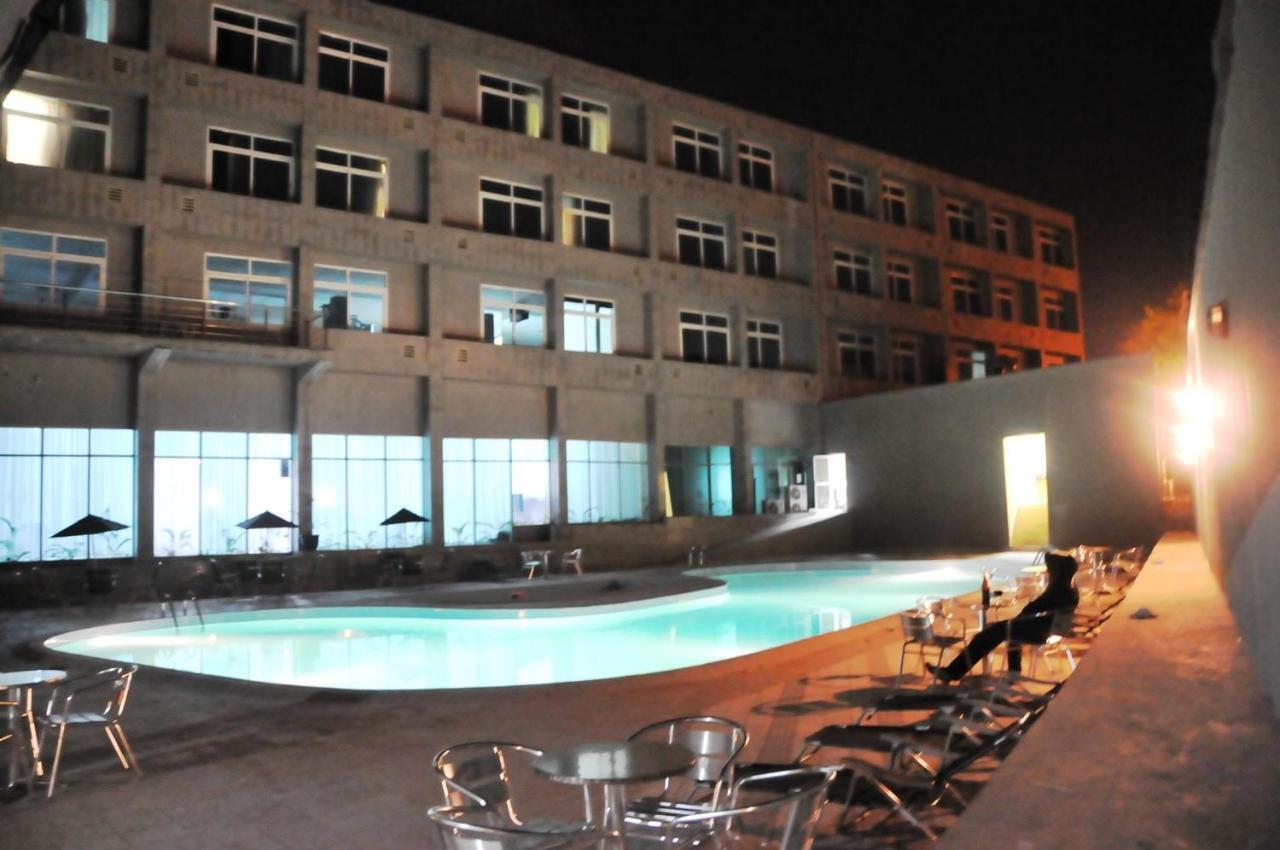 Golden Royale Hotel Enugu Bagian luar foto